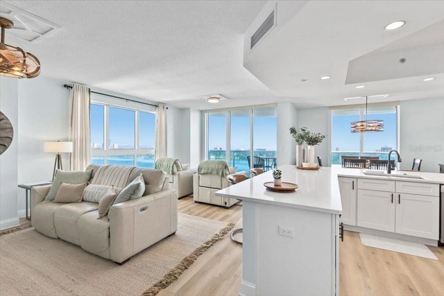 231 RIVERSIDE DRIVE 2002, Holly Hill, FL 32117