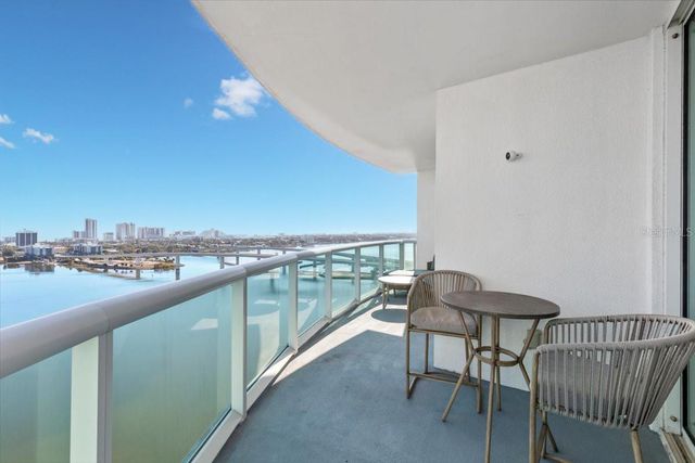 231 RIVERSIDE DRIVE 2002, Holly Hill, FL 32117