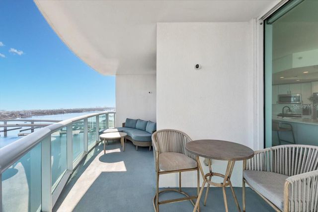 231 RIVERSIDE DRIVE 2002, Holly Hill, FL 32117