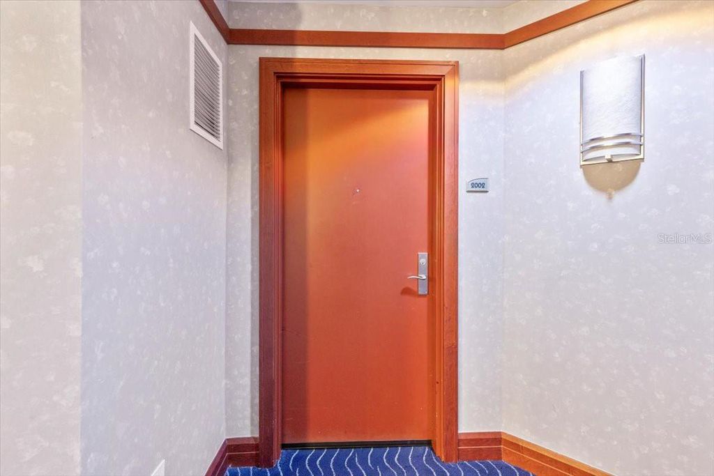 Image 37 of property listing at 231 RIVERSIDE DRIVE 2002, Holly Hill, FL 32117