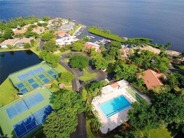 9709 Keel CT, Fort Myers, FL 33919