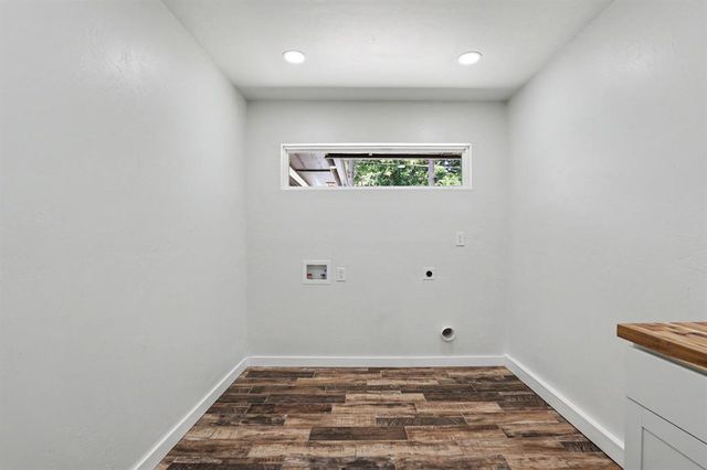 106 Briarwood Street, Oklahoma City, OK 73160