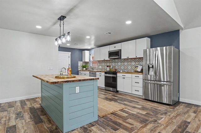 106 Briarwood Street, Oklahoma City, OK 73160