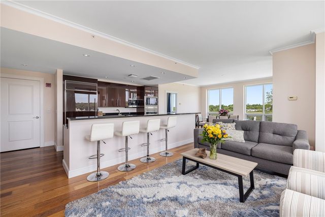1 Tower Drive 506, Portsmouth, RI 02871