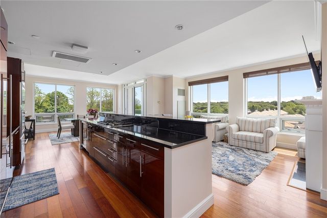 1 Tower Drive 506, Portsmouth, RI 02871