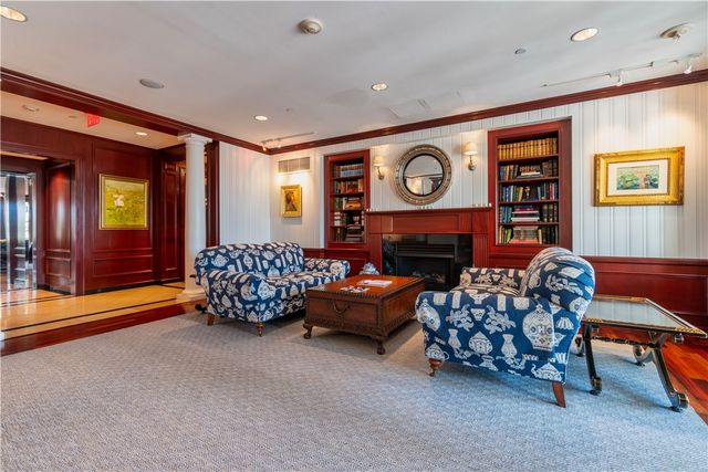 1 Tower Drive 506, Portsmouth, RI 02871