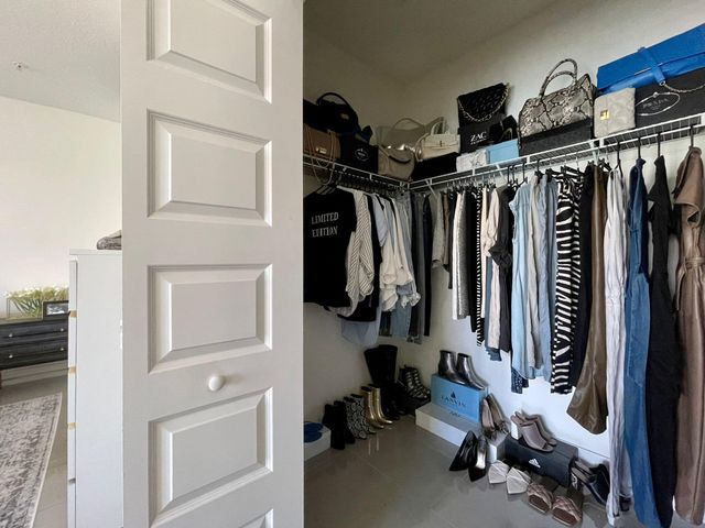 4713 NW 84th Court, Doral, FL 33166