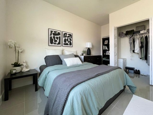 4713 NW 84th Court, Doral, FL 33166