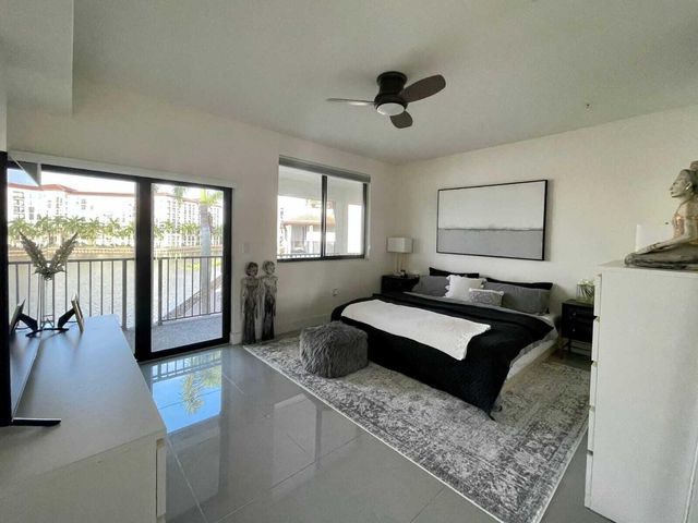 4713 NW 84th Court, Doral, FL 33166