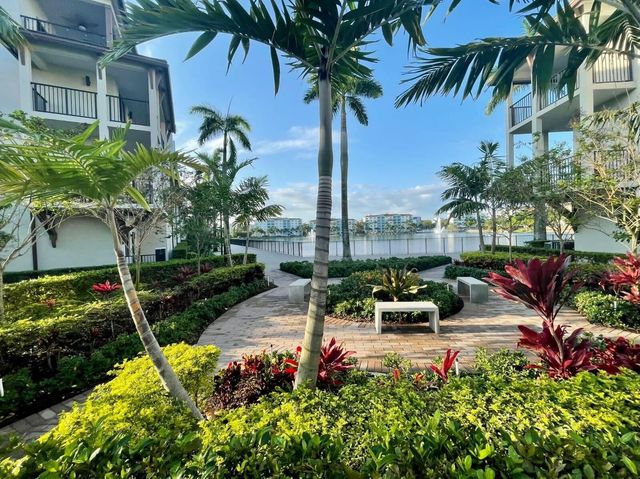 4713 NW 84th Court, Doral, FL 33166