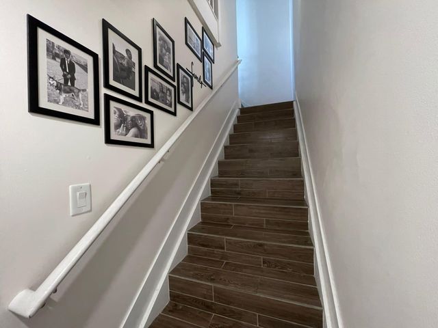 4713 NW 84th Court, Doral, FL 33166
