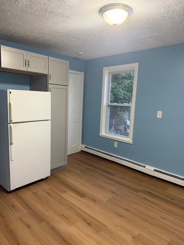 351-353 Lawrence St 4, Lowell, MA 01852