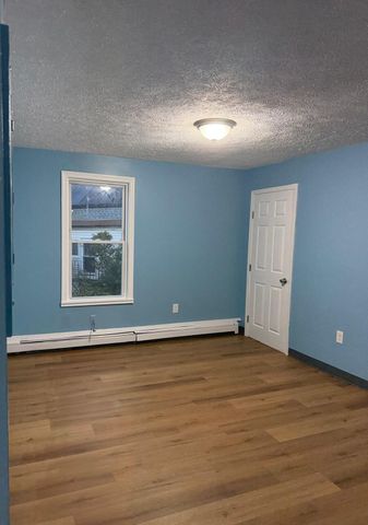 351-353 Lawrence St 4, Lowell, MA 01852
