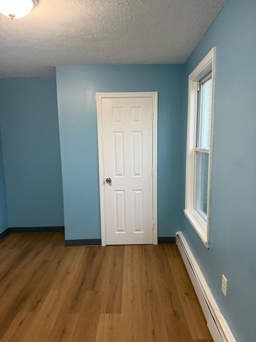 351-353 Lawrence St 4, Lowell, MA 01852
