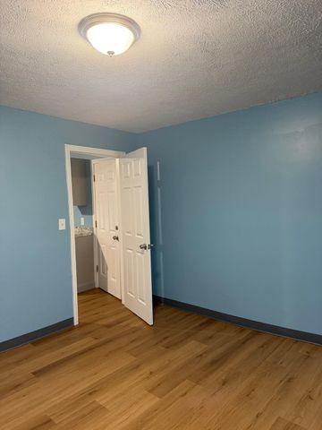 351-353 Lawrence St 4, Lowell, MA 01852