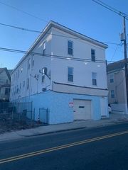 351-353 Lawrence St 4, Lowell, MA 01852
