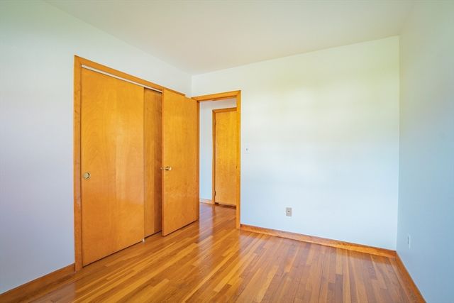 7 Cedarcrest Rd, Salem, MA 01970