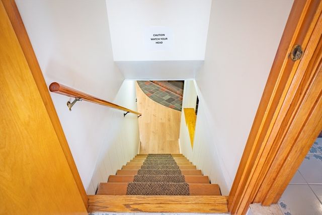 7 Cedarcrest Rd, Salem, MA 01970