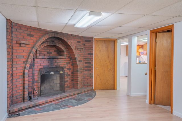 7 Cedarcrest Rd, Salem, MA 01970