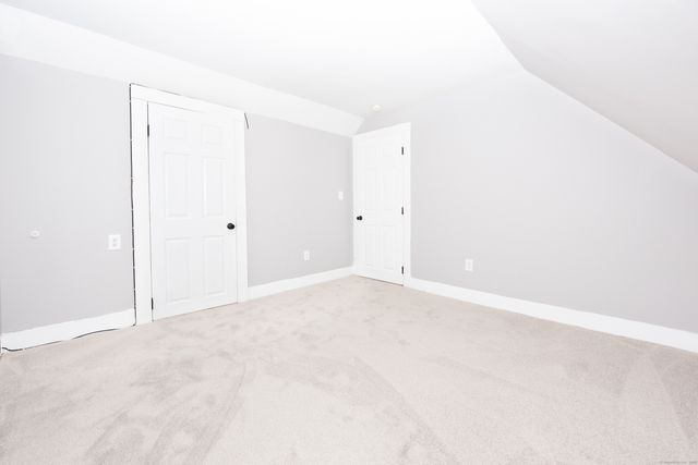 6 Crescent Street, Ansonia, CT 06401