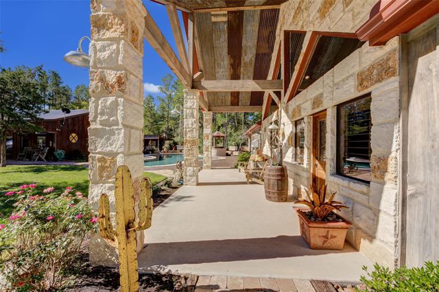 22 Mount Zion Road, New Waverly, TX 77358