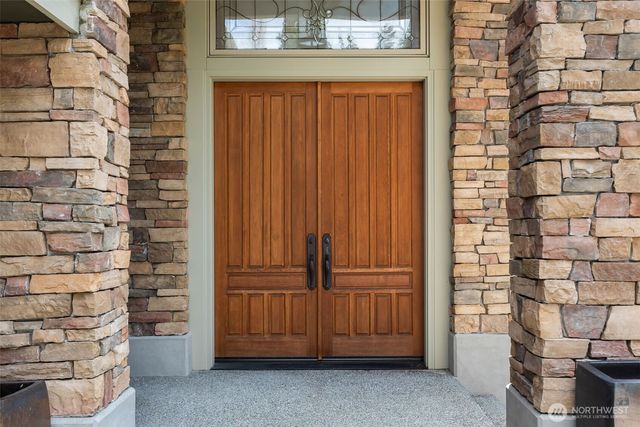 8551 NE Juanita Drive, Kirkland, WA 98034