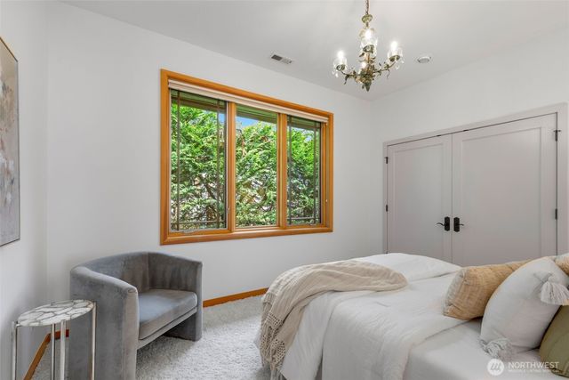 8551 NE Juanita Drive, Kirkland, WA 98034