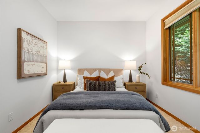 8551 NE Juanita Drive, Kirkland, WA 98034