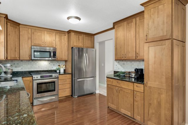 6576 Forestview Lane N, Maple Grove, MN 55369