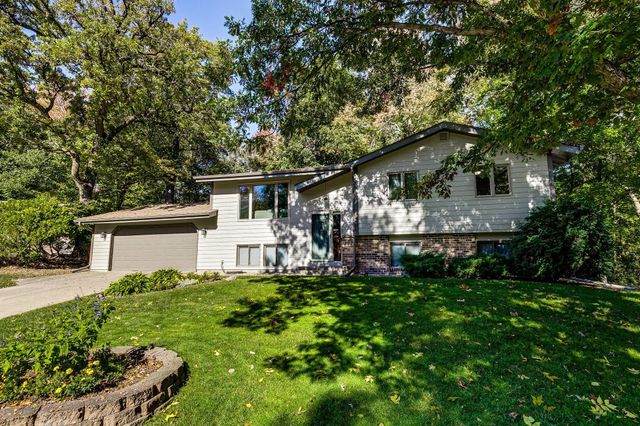 6576 Forestview Lane N, Maple Grove, MN 55369