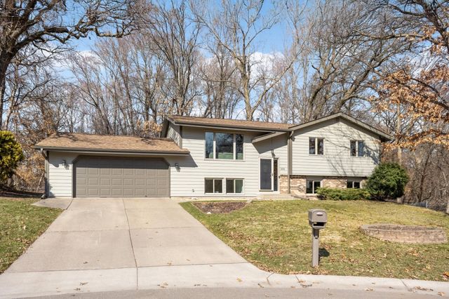 6576 Forestview Lane N, Maple Grove, MN 55369