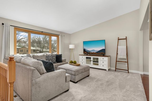 6576 Forestview Lane N, Maple Grove, MN 55369