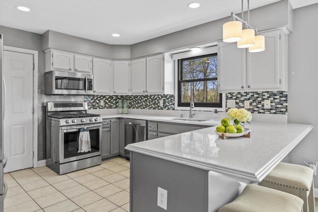 3431 Wood ROAD, Mount Pleasant, WI 53406