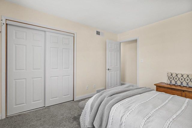 3431 Wood ROAD, Mount Pleasant, WI 53406