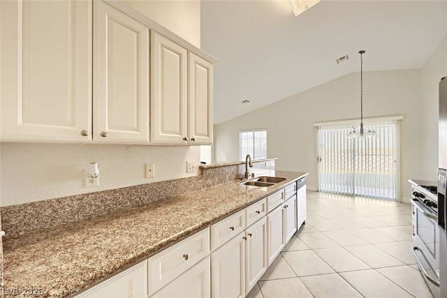 5519 Los Lobos Street, North Las Vegas, NV 89031