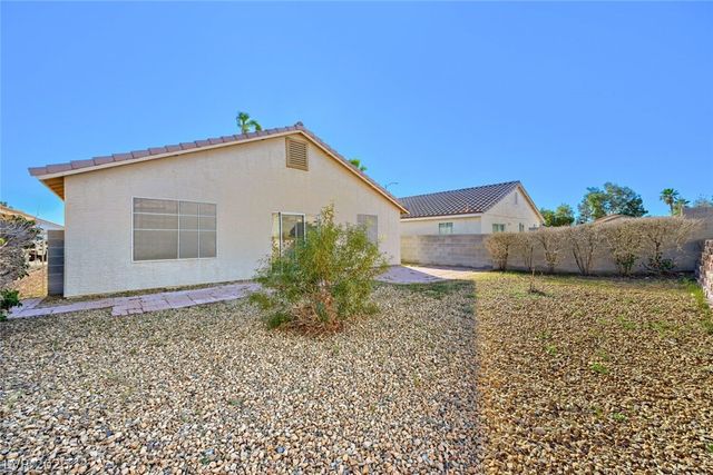 5519 Los Lobos Street, North Las Vegas, NV 89031