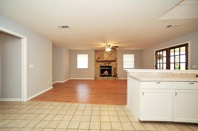 1068 Pineapple Avenue NE, Palm Bay, FL 32905