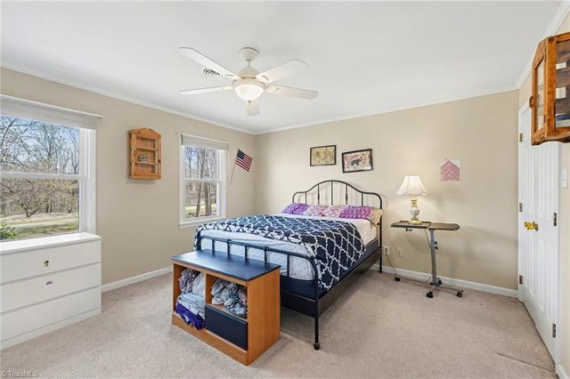 6211 Oak Forest Court, Summerfield, NC 27358