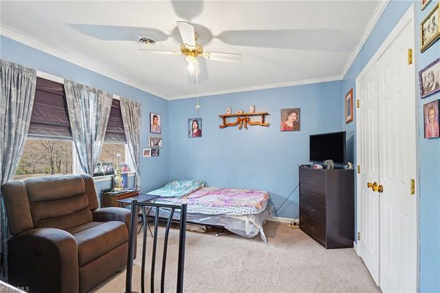 6211 Oak Forest Court, Summerfield, NC 27358