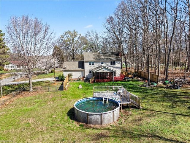 6211 Oak Forest Court, Summerfield, NC 27358