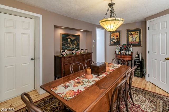 5 Ferry St, Stockton Boro, NJ 08559