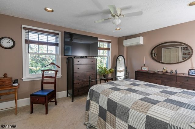 5 Ferry St, Stockton Boro, NJ 08559