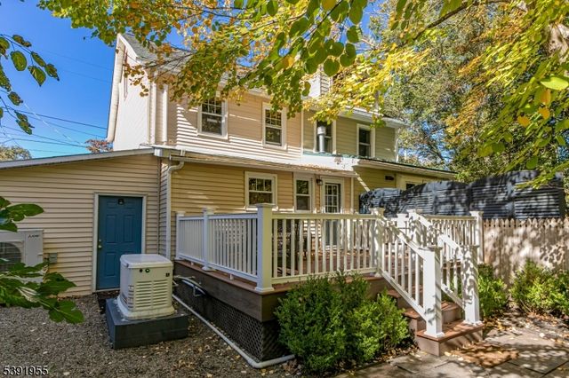 5 Ferry St, Stockton Boro, NJ 08559