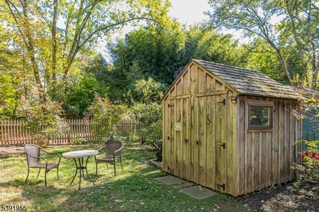 5 Ferry St, Stockton Boro, NJ 08559