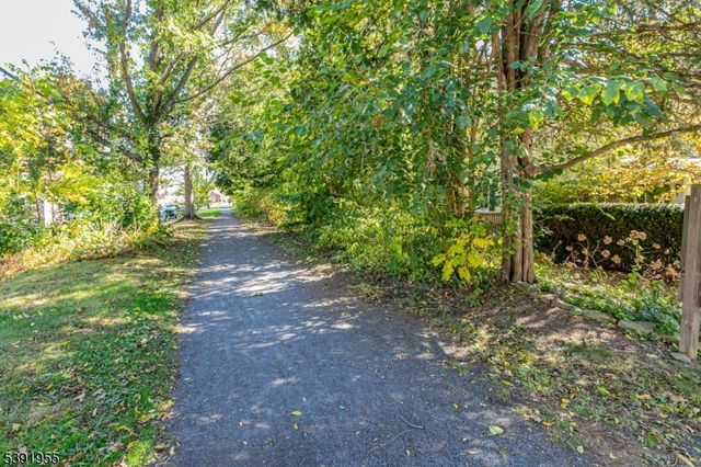 5 Ferry St, Stockton Boro, NJ 08559