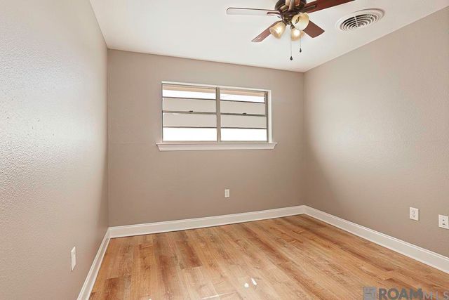 634 E Rome St, Gonzales, LA 70737