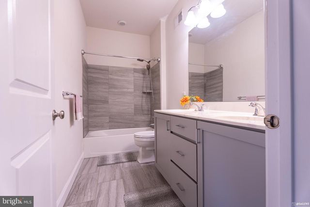 43 LILA LN, Downingtown, PA 19335