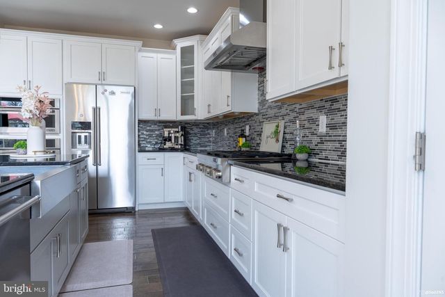 43 LILA LN, Downingtown, PA 19335
