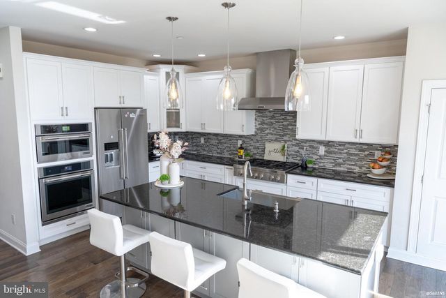 43 LILA LN, Downingtown, PA 19335