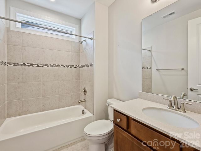 10404 Superb Lane, Charlotte, NC 28215